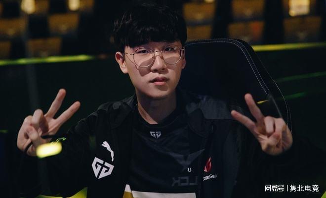 这些举措使 这些举措使