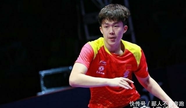 勇士传球失 勇士传球失